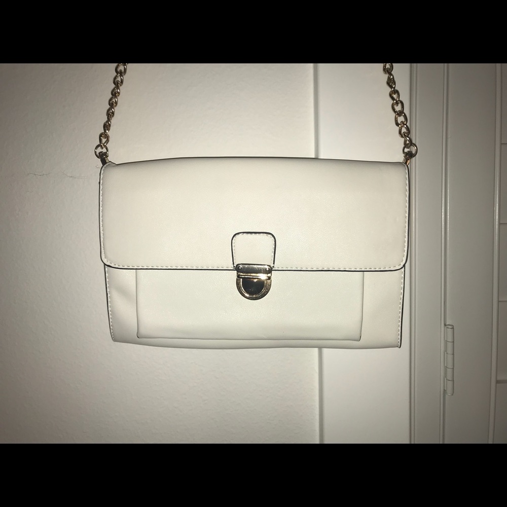 White leather crossover bag